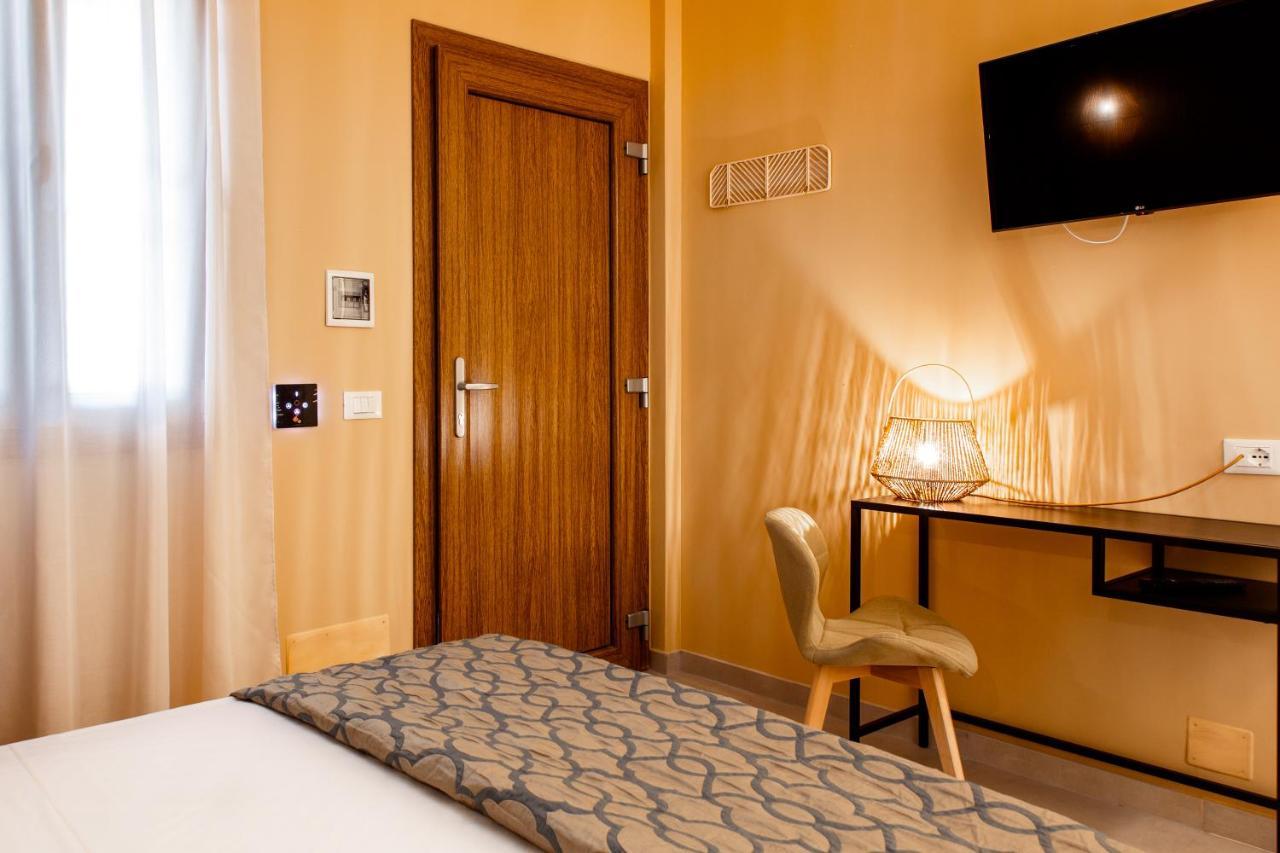 Albergo Il Giardino Фоче-Варано Экстерьер фото