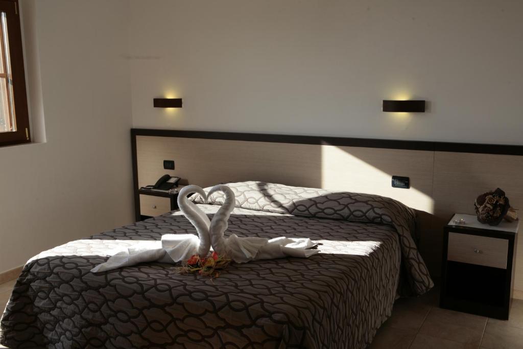 Albergo Il Giardino Фоче-Варано Номер фото